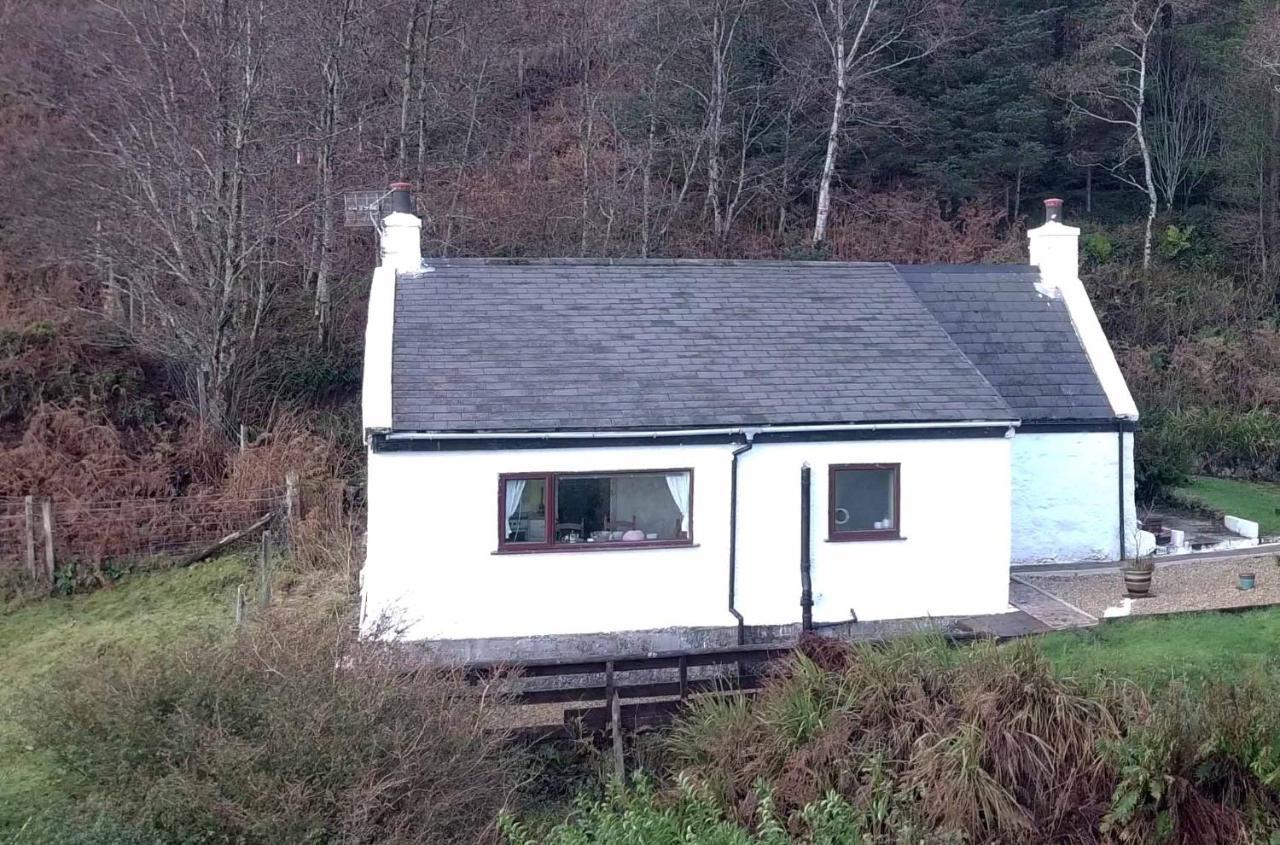 Bramble Cottage Ollach Exterior photo